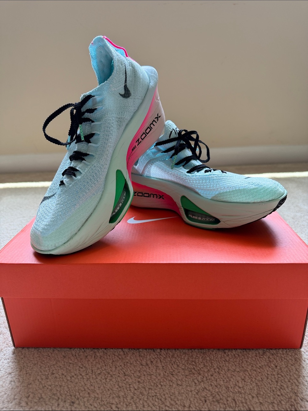 Nike Alphafly 3 Women’s Size 10 Road Racing Shoes Carbon Plate ZoomX EUC